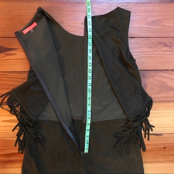Lulumari Green Fringe Suede Romper, EUC, M - Picture 13 of 16